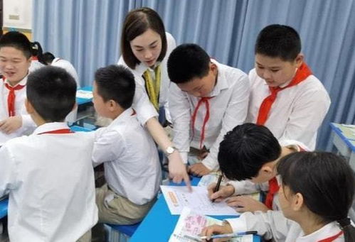 課后延時服務調整引發熱議 服務款將退還，家長反應不一